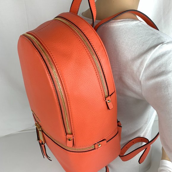 New Michael Kors Rhea Medium Leather Backpack - Picture 3 of 10